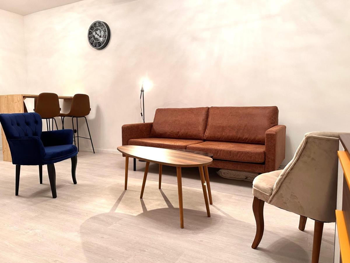 La Little House De Dinant - Esc'Appart エクステリア 写真